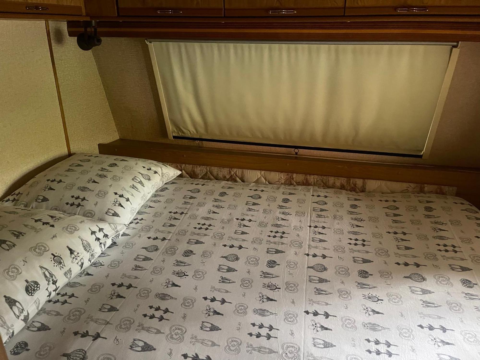 Aiglun  Caravanes De Provence מראה חיצוני תמונה